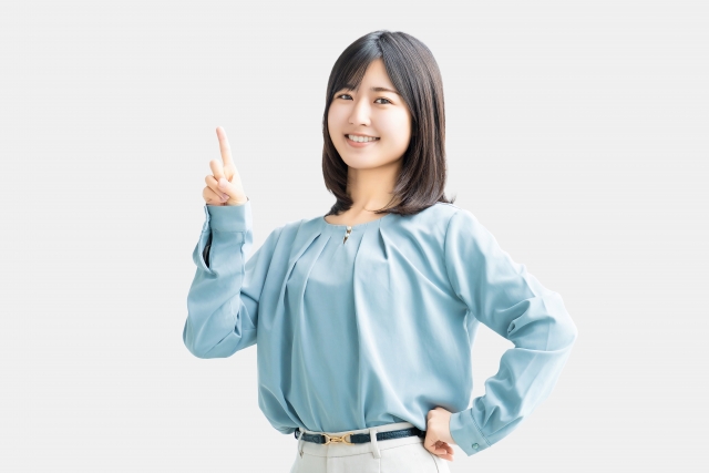 プログラミング検定に向いてる子を説明する女性